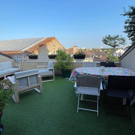 Grand Appartement Hypercentre Avec Terrasse Et Parking Poitiers Zewnętrze zdjęcie